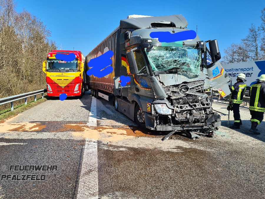 Hilfeleistung - Verkehrsunfall Hilfeleistung - Verkehrsunfall