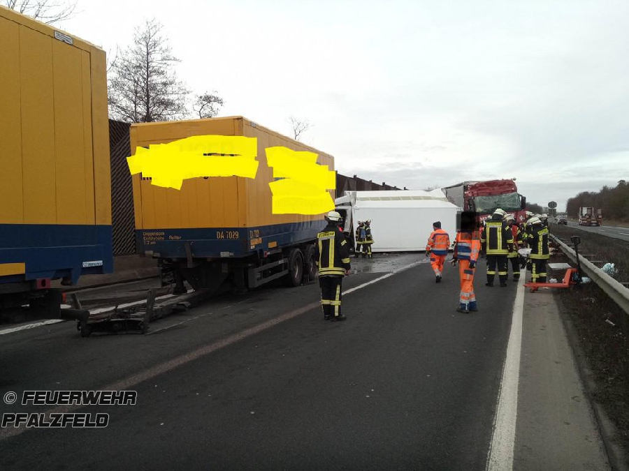 Hilfeleistung - Verkehrsunfall Hilfeleistung - Verkehrsunfall