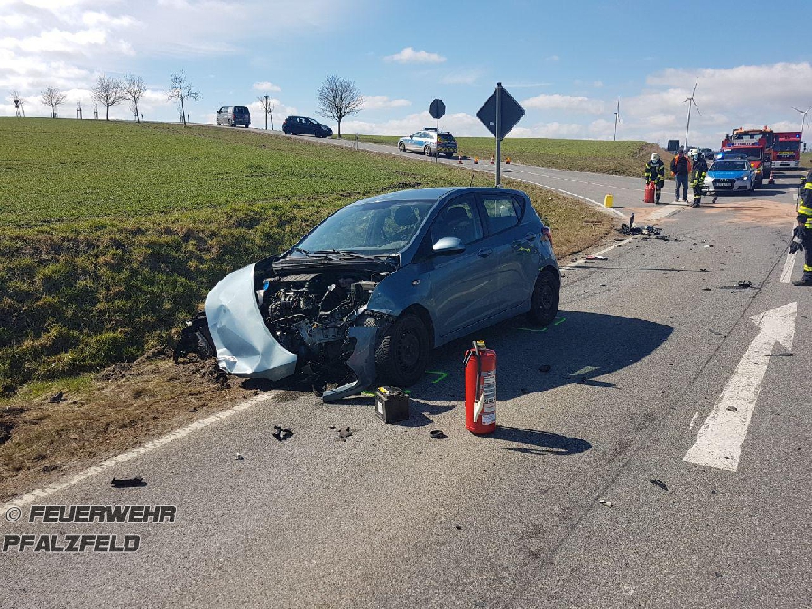 Hilfeleistung - Verkehrsunfall Hilfeleistung - Verkehrsunfall
